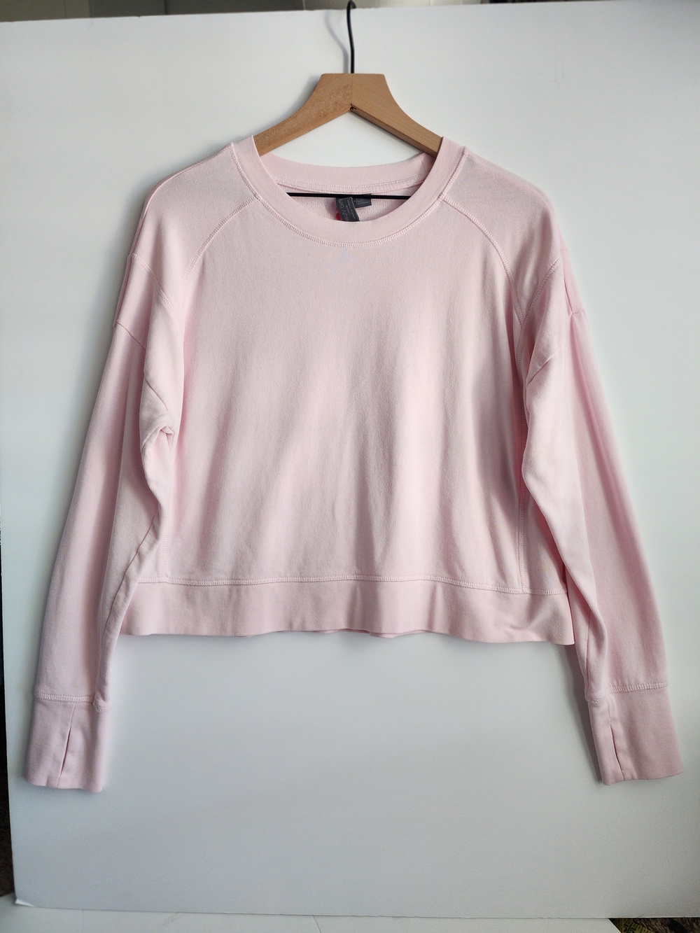 Sweaty Betty Pale Pink Cropped Crewneck Sweatshirt